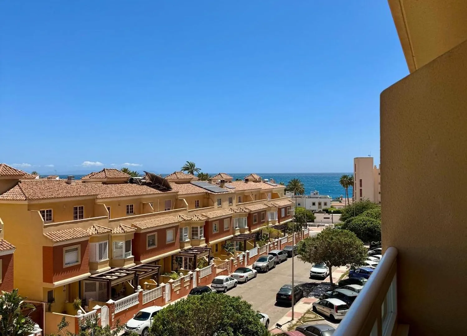 Apartamento En Aguadulce Playa Torrequebrada Roquetas de Mar