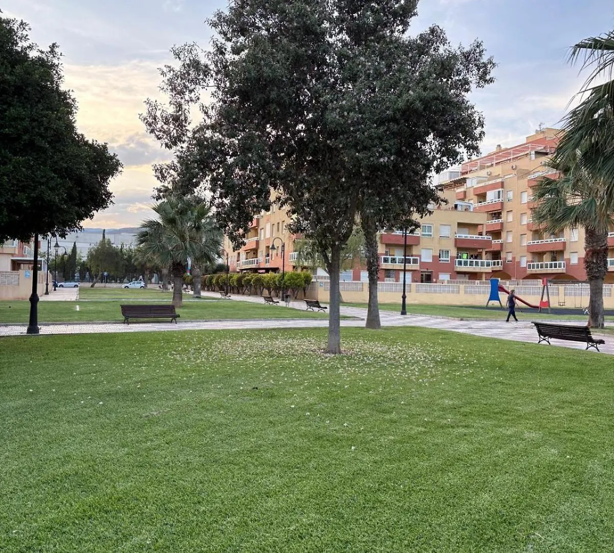 شقة Apartamento Aguadulce Playa Torrequebrada